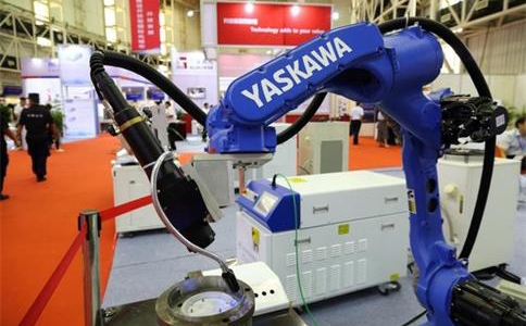 1525745170140499.jpg 15248205537349c46dee6cb.jpg